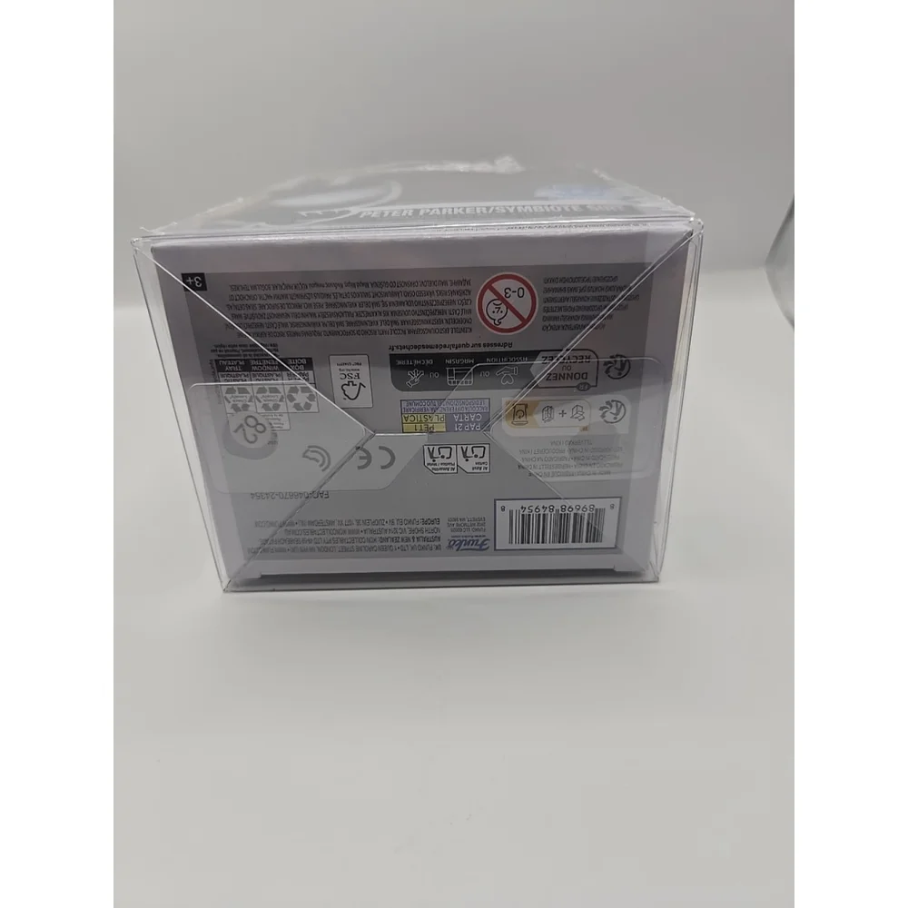 Funko Pop! Vinyl: Marvel - Peter Parker/Symbiote Suit - CCXP (Bcc)‎ Funko...